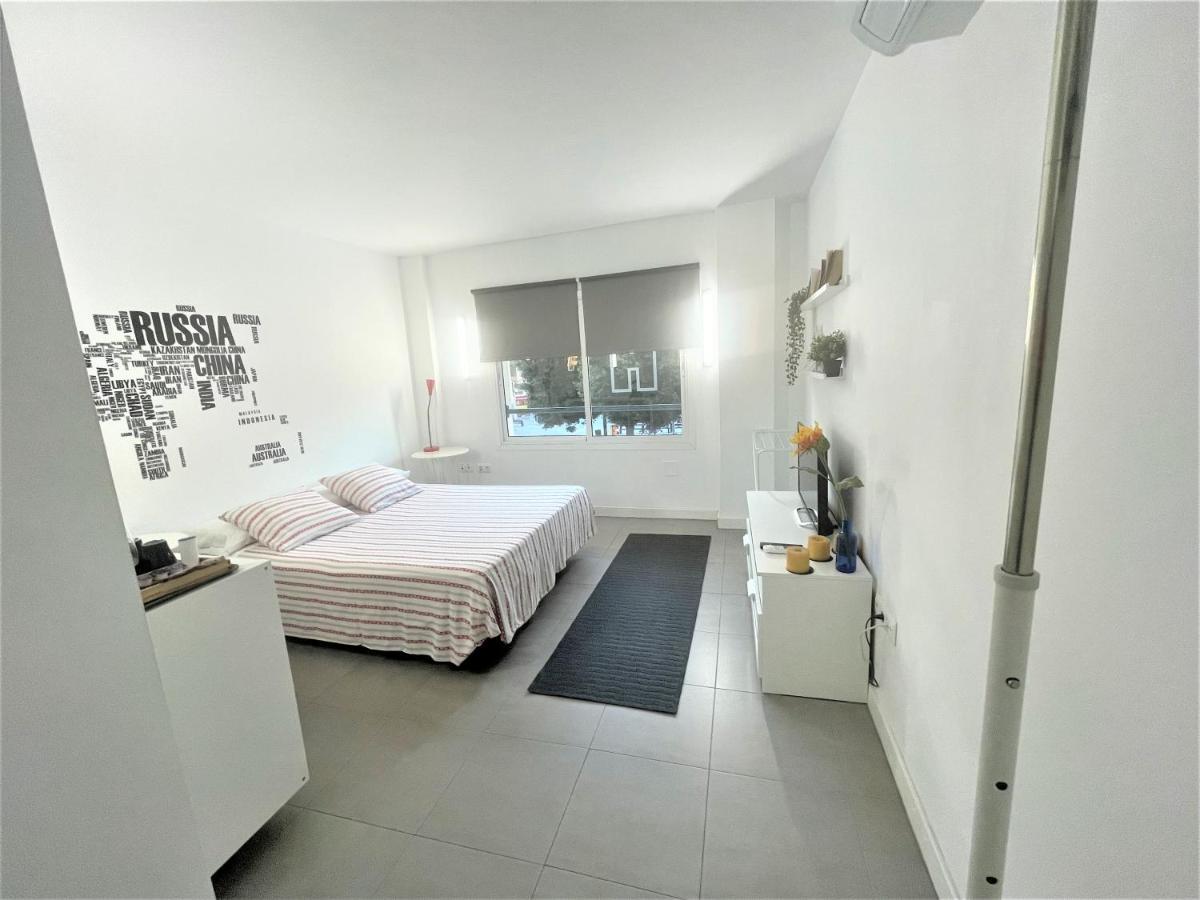 Plaza De Toros / Centro Apartment Malaga Bagian luar foto